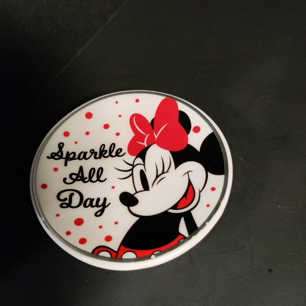 DISNEY TRINKET DISH, by JCM⭐
